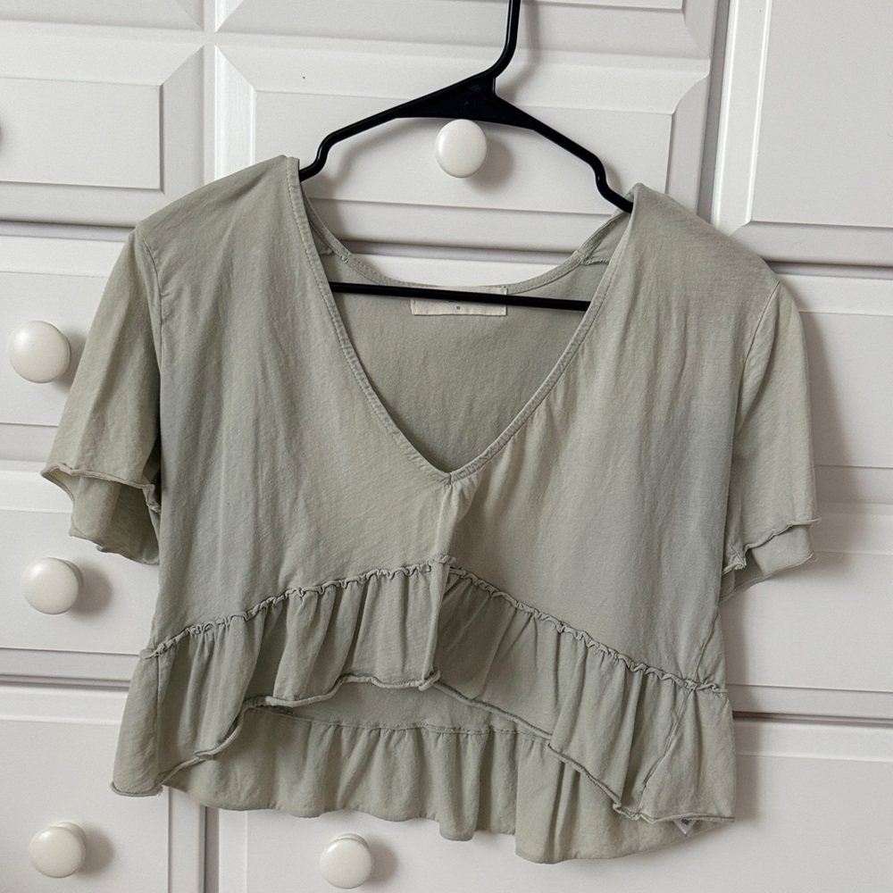 Urban Outfitters Women's V-Neck Ruffle Hem Top - Green
